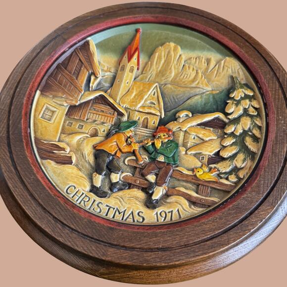 ANRI Christmas 1971 Wall Plaque • St. Jakob in Gröden • Alpine Village Art - Picture 2 of 5